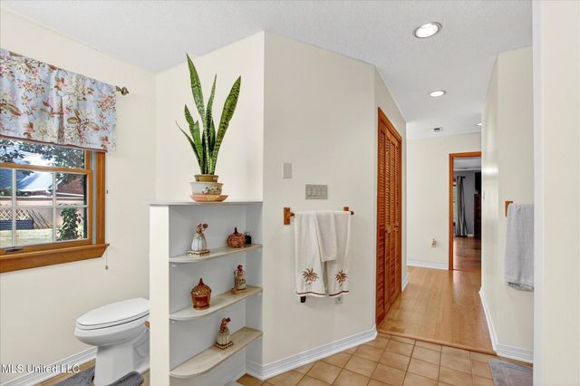 18581 W Wortham Road, Saucier, MS 39574