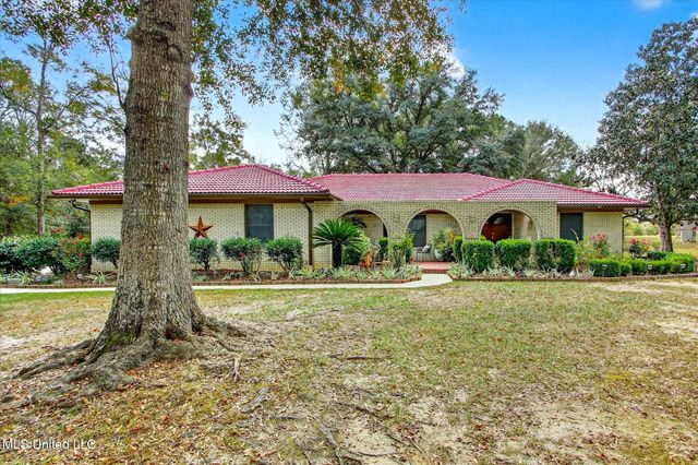 18581 W Wortham Road, Saucier, MS 39574