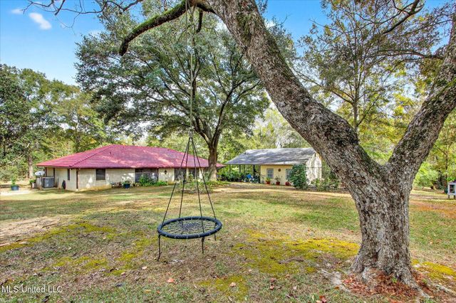 18581 W Wortham Road, Saucier, MS 39574
