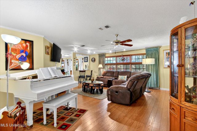 18581 W Wortham Road, Saucier, MS 39574