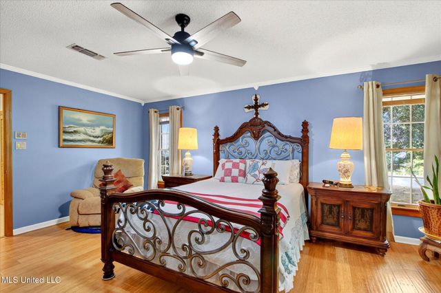 18581 W Wortham Road, Saucier, MS 39574