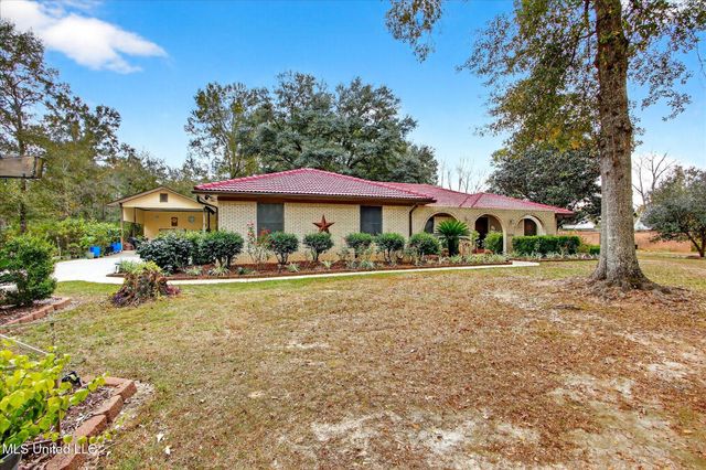 18581 W Wortham Road, Saucier, MS 39574