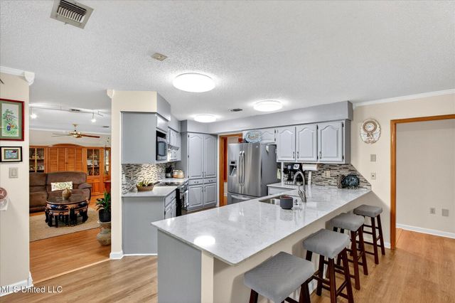 18581 W Wortham Road, Saucier, MS 39574