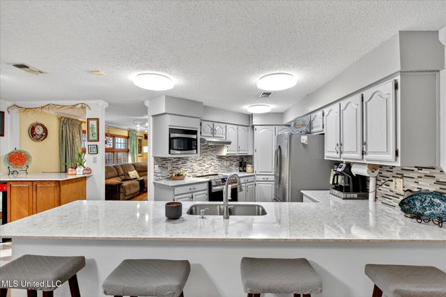 18581 W Wortham Road, Saucier, MS 39574