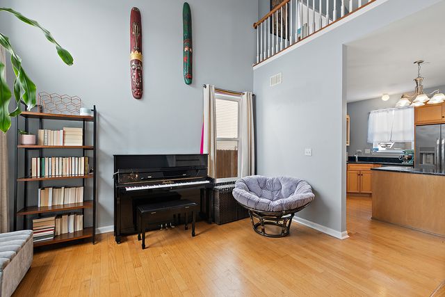 420 Wilshire Lane, Bolingbrook, IL 60440