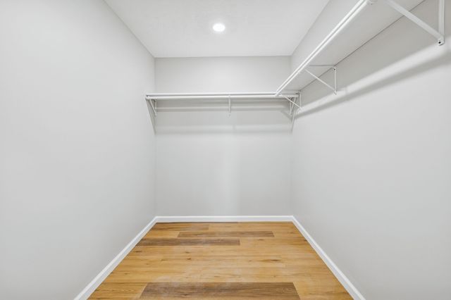 2649 Oak Knob Rd, Lafayette, TN 37083