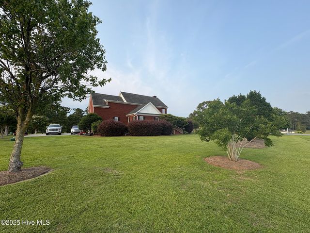 25 Muirfield Drive, Whiteville, NC 28472