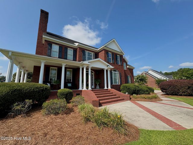 25 Muirfield Drive, Whiteville, NC 28472