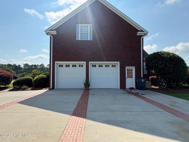 25 Muirfield Drive, Whiteville, NC 28472