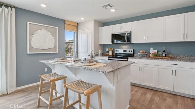 30948 Olas Court, Lake Elsinore, CA 92530