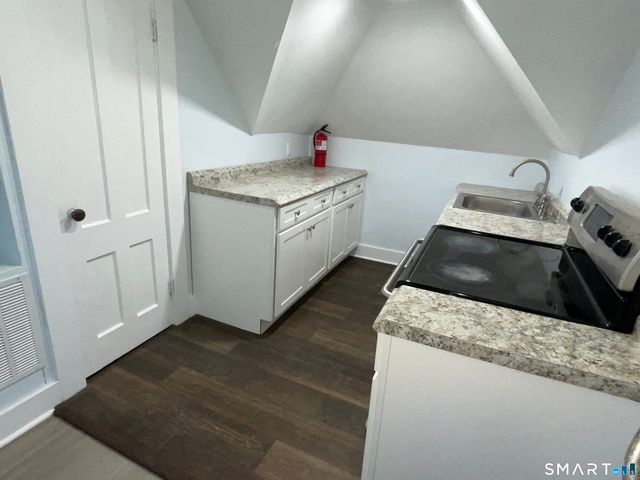 72 Main Street, West Haven, CT 06516