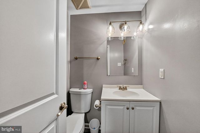 14203-14203 OAKPOINTE DR, Laurel, MD 20707