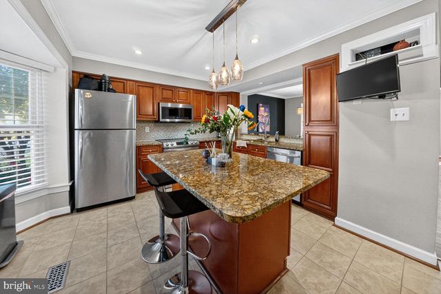 14203-14203 OAKPOINTE DR, Laurel, MD 20707