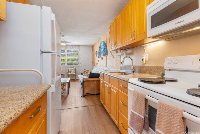 84-965 Farrington Highway A206, Waianae, HI 96792