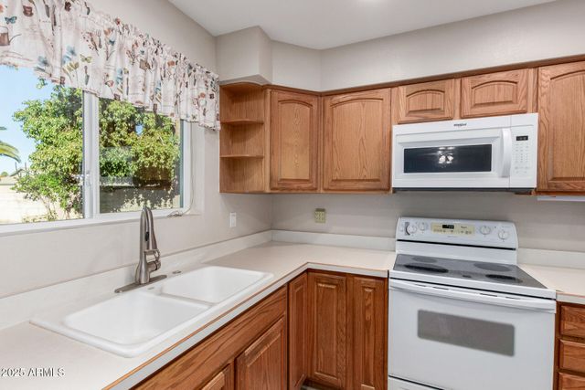 3834 E Cortez Street, Phoenix, AZ 85028