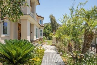 1562 Arundle, Glendale, CA 91206