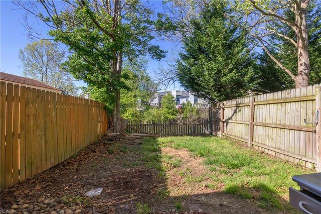5250 Settlers Park DR, Virginia Beach, VA 23464