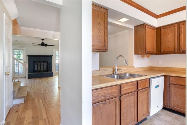 5250 Settlers Park DR, Virginia Beach, VA 23464