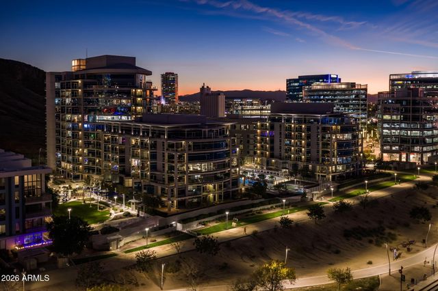 140 E RIO SALADO Parkway 804, Tempe, AZ 85281