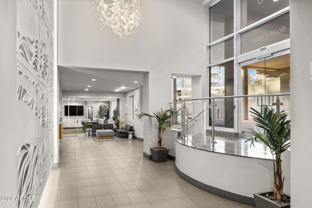 140 E RIO SALADO Parkway 804, Tempe, AZ 85281