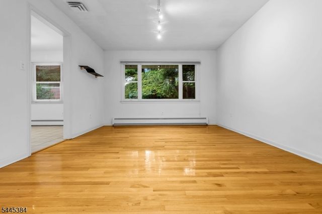 7 Oak Rdg, Springfield Twp., NJ 07081