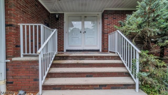 7 Oak Rdg, Springfield Twp., NJ 07081