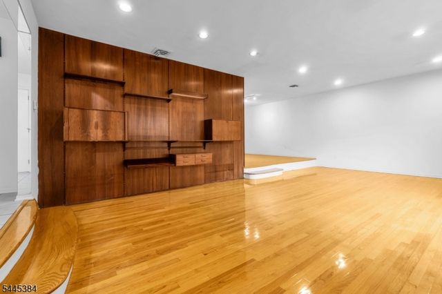 7 Oak Rdg, Springfield Twp., NJ 07081