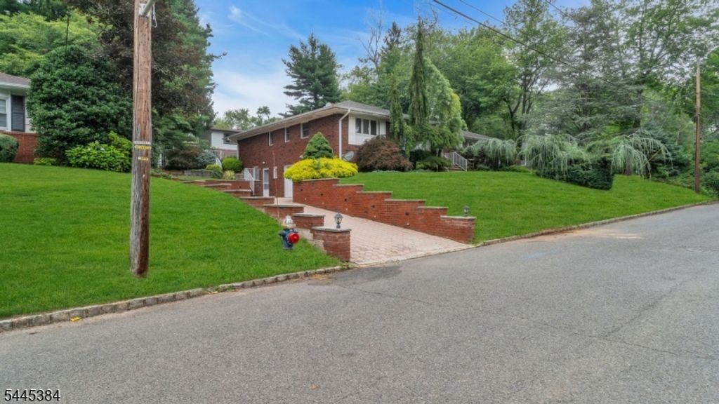 7 Oak Rdg, Springfield Twp., NJ 07081 — photo 4