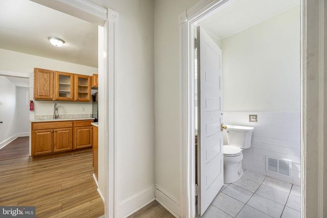 77 N KEYSTONE AVE, Upper Darby, PA 19082