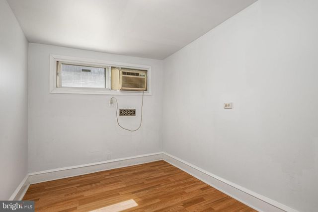 77 N KEYSTONE AVE, Upper Darby, PA 19082