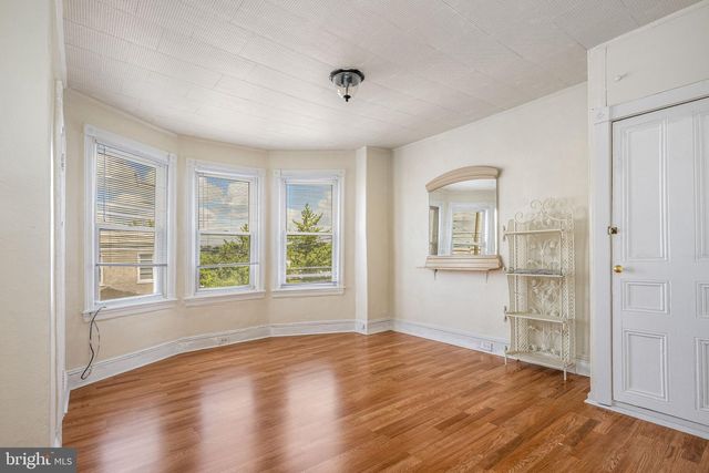 77 N KEYSTONE AVE, Upper Darby, PA 19082