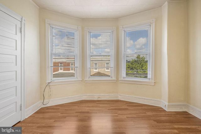 77 N KEYSTONE AVE, Upper Darby, PA 19082