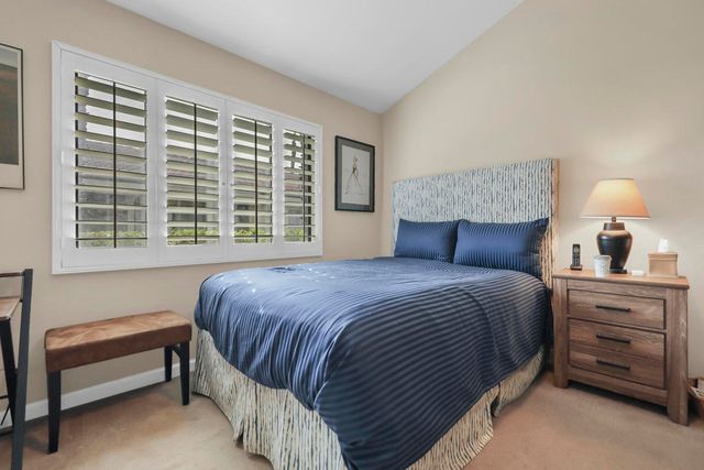 58 Lookout Drive, Palm Desert, CA 92211