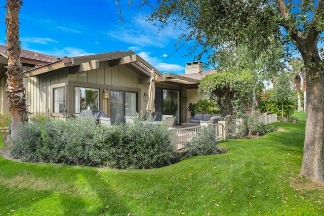58 Lookout Drive, Palm Desert, CA 92211