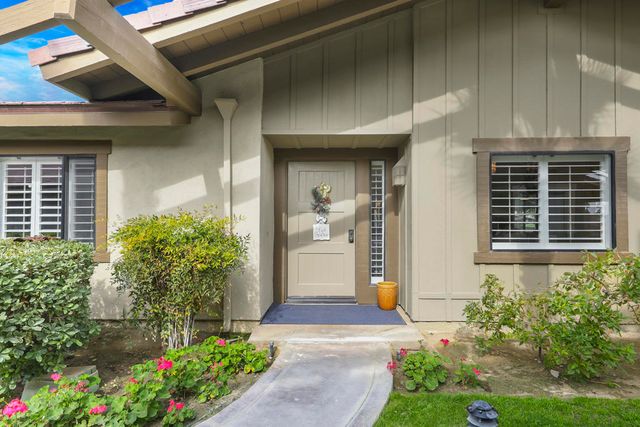 58 Lookout Drive, Palm Desert, CA 92211