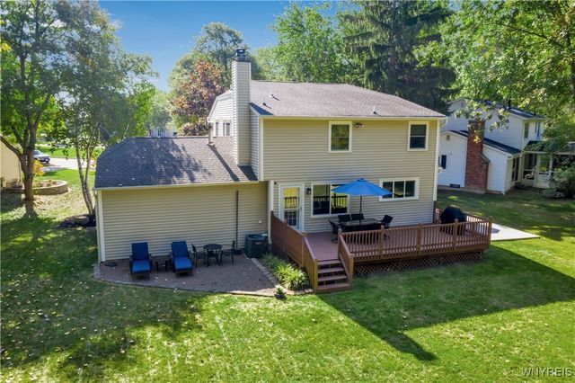 59 Moorgate Court, Amherst, NY 14051