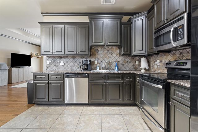 8060 Nora Lane, Sherwood, AR 72120