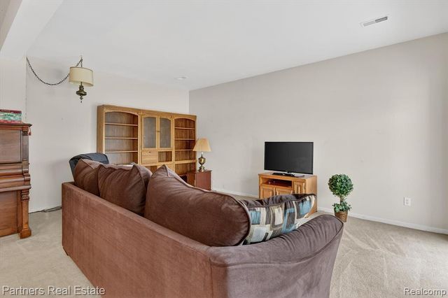 4771 New Haven Drive, Howell, MI 48843