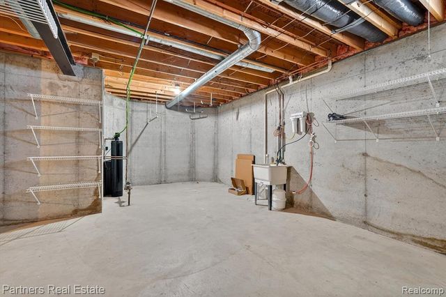 4771 New Haven Drive, Howell, MI 48843