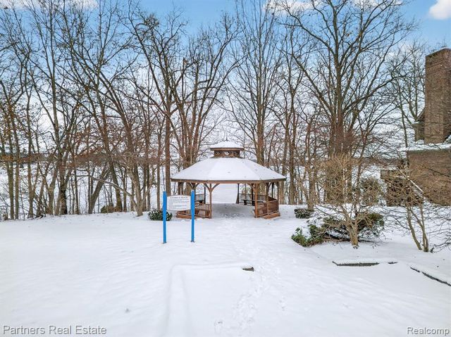 4771 New Haven Drive, Howell, MI 48843