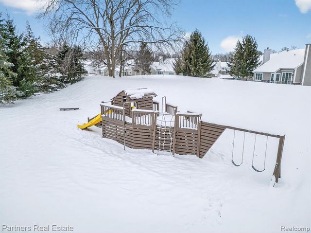 4771 New Haven Drive, Howell, MI 48843