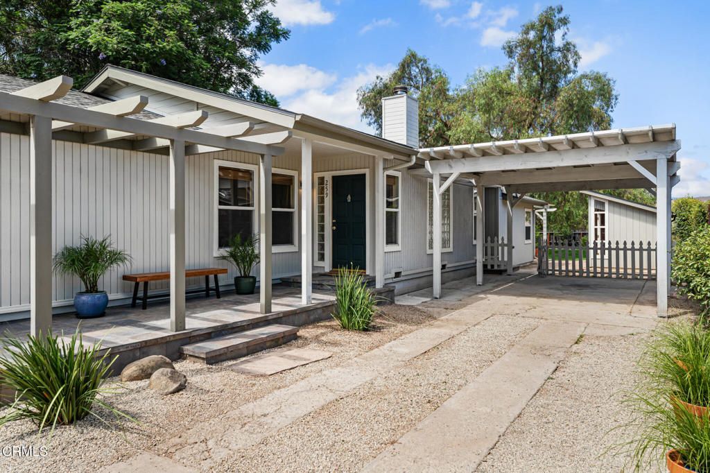 Image 4 of property listing at 259 Prospect Street, Oak View, CA 93022
