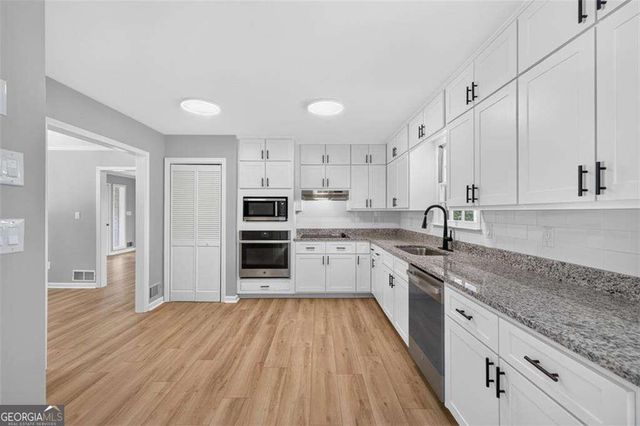3606 Suwanee Creek Court, Suwanee, GA 30024
