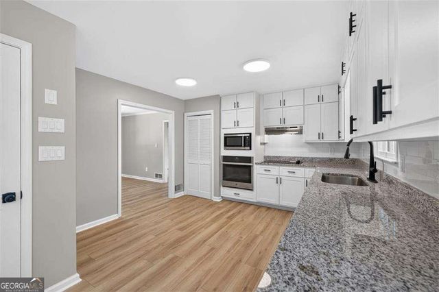 3606 Suwanee Creek Court, Suwanee, GA 30024