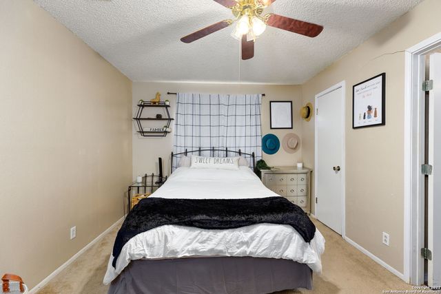 10610 Green Vista St, San Antonio, TX 78223