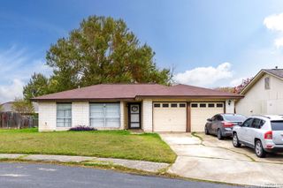 10610 Green Vista St, San Antonio, TX 78223