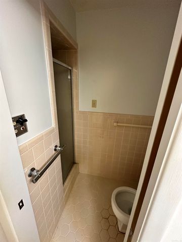 624 Poinsetta Dr., Little Rock, AR 72205