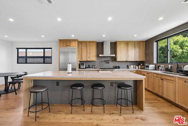 4132 Punta Alta Drive, Los Angeles, CA 90008