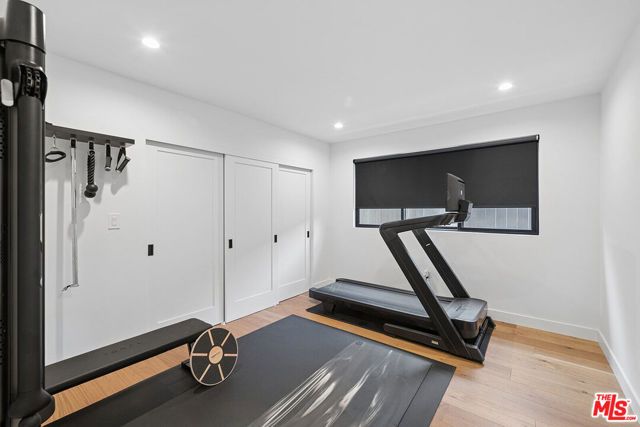 4132 Punta Alta Drive, Los Angeles, CA 90008