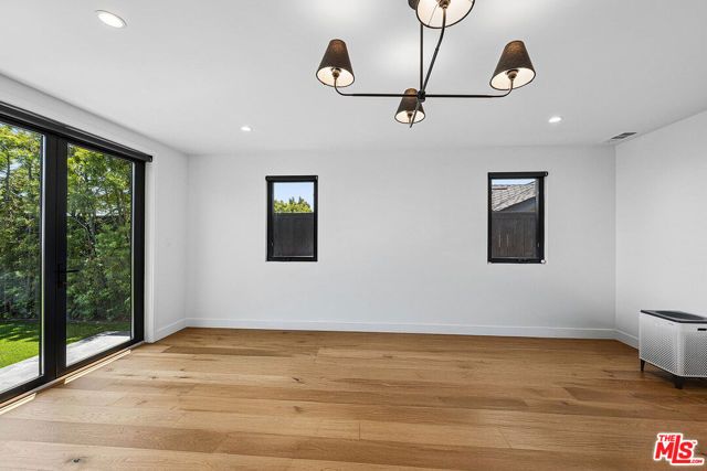 4132 Punta Alta Drive, Los Angeles, CA 90008